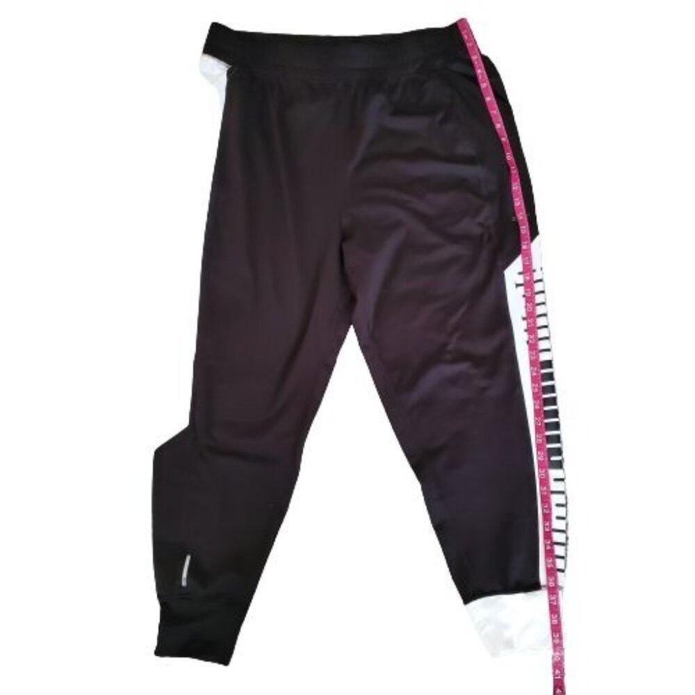 PUMA Women's Black & White Logo Printed dryCELL Running & Training Joggers XL - Picture 9 of 14